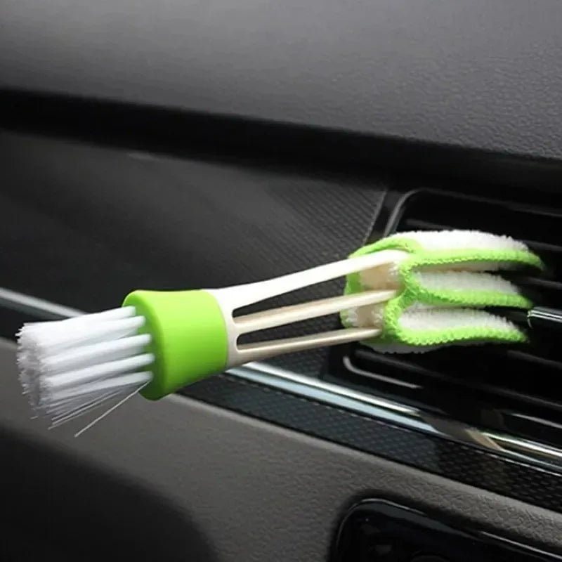Automobile air conditioning outlet cleaning brush, multifunctional