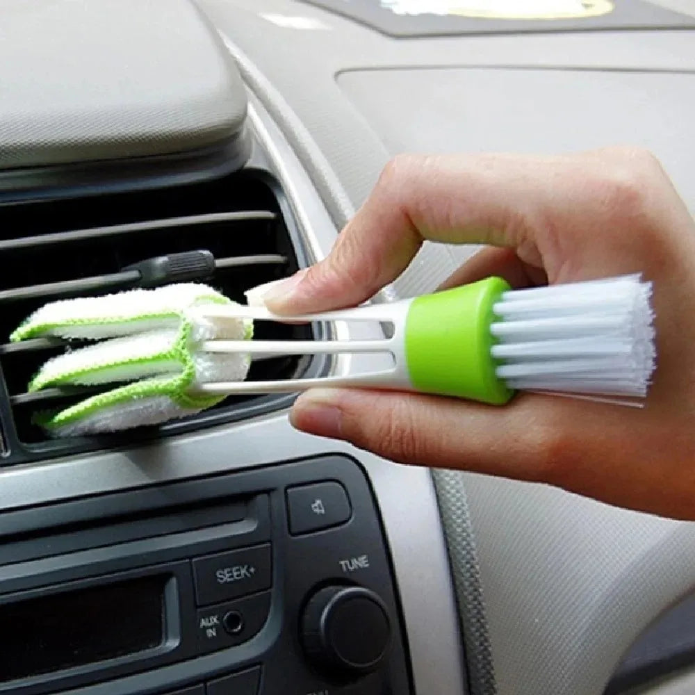 Automobile air conditioning outlet cleaning brush, multifunctional
